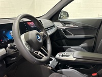 BMW eDrive20 150 kW (204 CV) iX1thumbs11 BMW eDrive20 150 kW (204 CV) iX1thumbs11