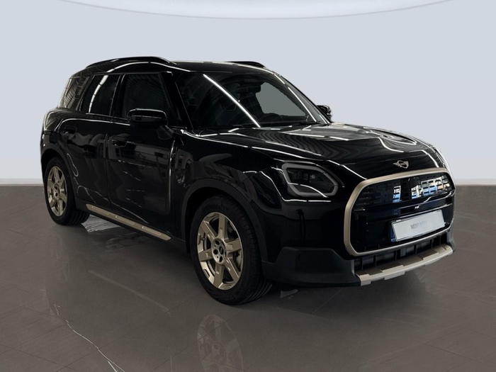 MINI E 150 kW (204 CV) MINI Countryman en la provincia de Barcelona MINI E 150 kW (204 CV) MINI Countryman en la provincia de Barcelona