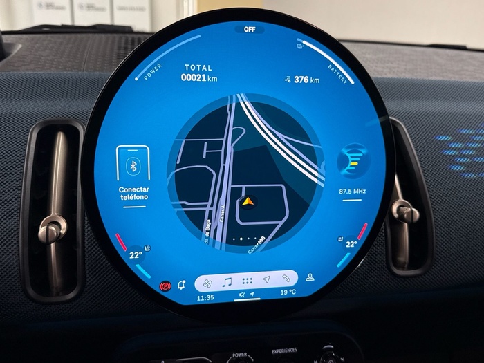 MINI E 150 kW (204 CV) MINI Countryman en la provincia de Barcelona MINI E 150 kW (204 CV) MINI Countryman en la provincia de Barcelona