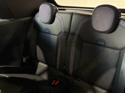MINI MINI Cabrio Cooper C 120 kW (163 CV) 92587929 en la provincia de Barcelona MINI MINI Cabrio Cooper C 120 kW (163 CV) 92587929 en la provincia de Barcelona