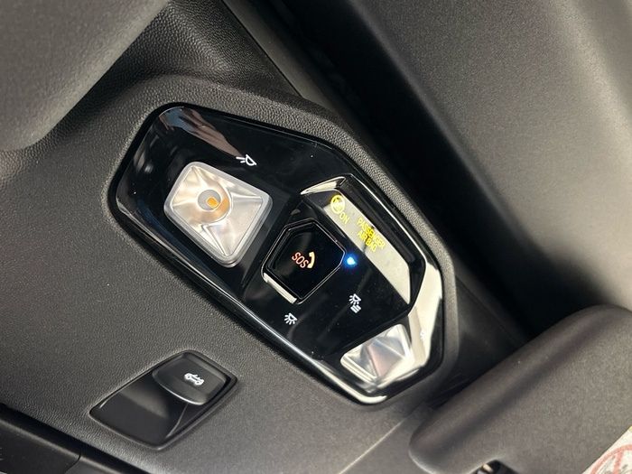 MINI Cooper C 120 kW (163 CV) MINI Cabrio en la provincia de Barcelona MINI Cooper C 120 kW (163 CV) MINI Cabrio en la provincia de Barcelona