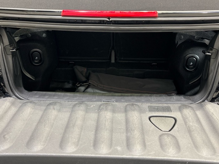 MINI Cooper C 120 kW (163 CV) MINI Cabrio en la provincia de Barcelona MINI Cooper C 120 kW (163 CV) MINI Cabrio en la provincia de Barcelona