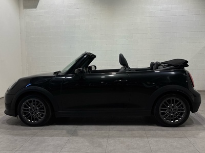 MINI MINI Cabrio Cooper C 120 kW (163 CV) 92587932 en la provincia de Barcelona MINI MINI Cabrio Cooper C 120 kW (163 CV) 92587932 en la provincia de Barcelona