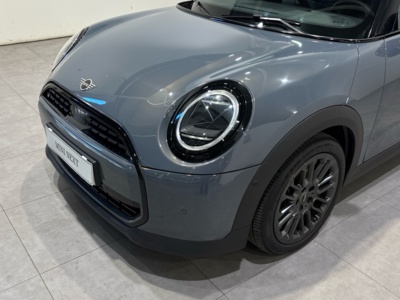 MINI MINI Cooper Cabrio C 120 kW (163 CV) 92587929 en la provincia de Barcelona MINI MINI Cooper Cabrio C 120 kW (163 CV) 92587929 en la provincia de Barcelona