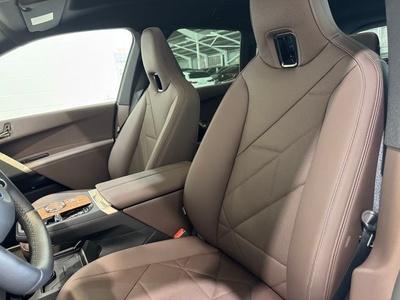 BMW iX xDrive40 240 kW (326 CV) 86545085 en Barcelona BMW iX xDrive40 240 kW (326 CV) 86545085 en Barcelona