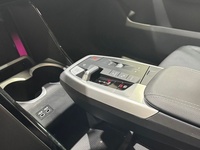 BMW xDrive30 230 kW (313 CV) iX1thumbs18 BMW xDrive30 230 kW (313 CV) iX1thumbs18