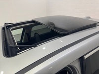 BMW xDrive30 230 kW (313 CV) iX1thumbs14 BMW xDrive30 230 kW (313 CV) iX1thumbs14