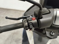 BMW Motorrad C 400 GTthumbs10 BMW Motorrad C 400 GTthumbs10