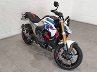 BMW Motorrad R 1300 Rthumbs4 BMW Motorrad R 1300 Rthumbs4