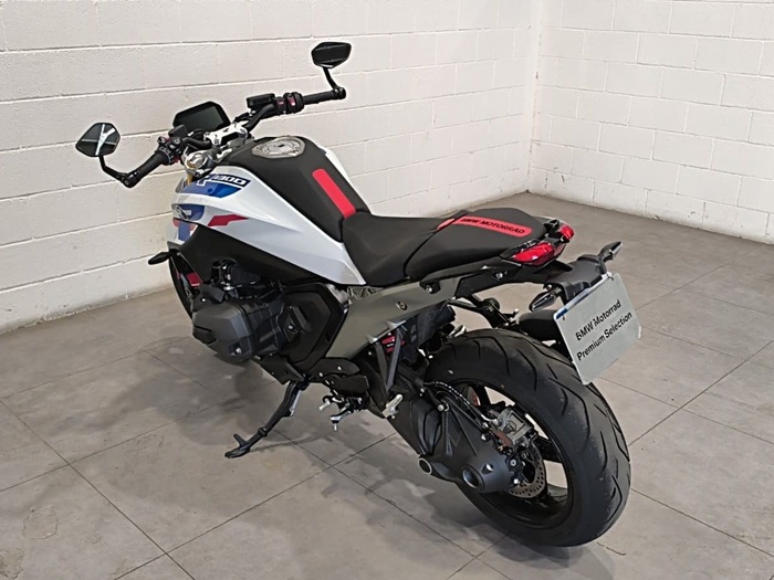 BMW Motorrad R 1300 R en la provincia de Barcelona BMW Motorrad R 1300 R en la provincia de Barcelona