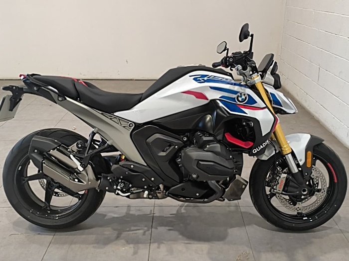 BMW Motorrad R 1300 R en la provincia de Barcelona BMW Motorrad R 1300 R en la provincia de Barcelona