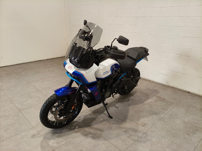 Harley-Davidson Pan America 1250 en la provincia de Barcelona Harley-Davidson Pan America 1250 en la provincia de Barcelona