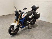 BMW Motorrad F 900 Rthumbs2 BMW Motorrad F 900 Rthumbs2