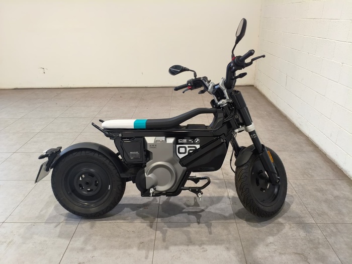 BMW Motorrad CE 02 en la provincia de Barcelona BMW Motorrad CE 02 en la provincia de Barcelona