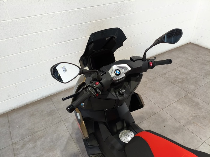 BMW Motorrad C 400 X en la provincia de Barcelona BMW Motorrad C 400 X en la provincia de Barcelona