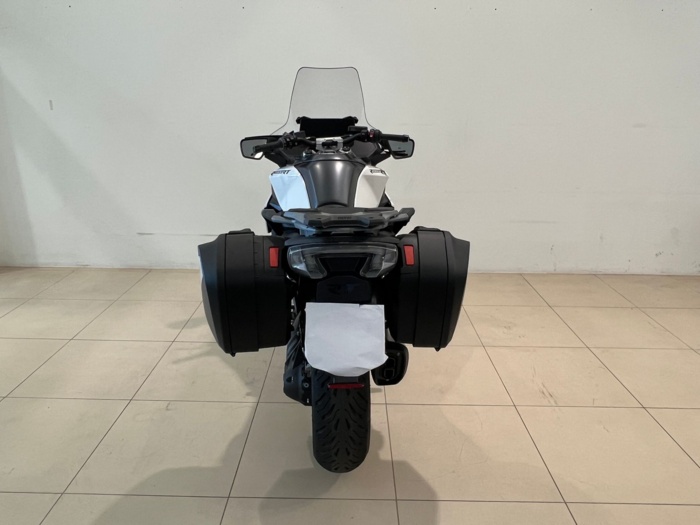 BMW Motorrad R 1300 RT en la provincia de Barcelona BMW Motorrad R 1300 RT en la provincia de Barcelona