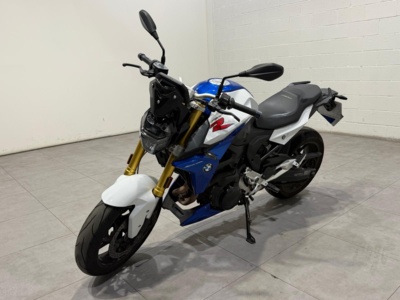 BMW Motorrad F 900 R 135943744 en la provincia de Barcelona BMW Motorrad F 900 R 135943744 en la provincia de Barcelona