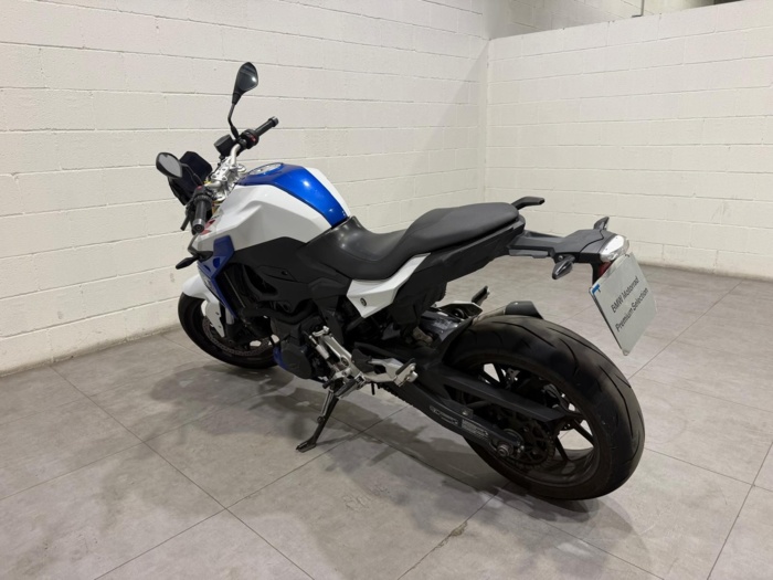 BMW Motorrad F 900 R en la provincia de Barcelona BMW Motorrad F 900 R en la provincia de Barcelona