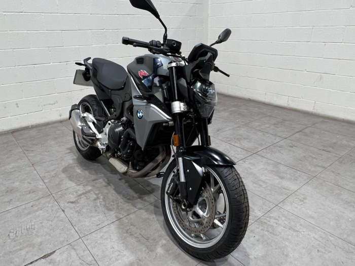 BMW Motorrad F 900 R en la provincia de Barcelona BMW Motorrad F 900 R en la provincia de Barcelona