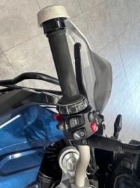 BMW Motorrad F 850 GSthumbs12 BMW Motorrad F 850 GSthumbs12