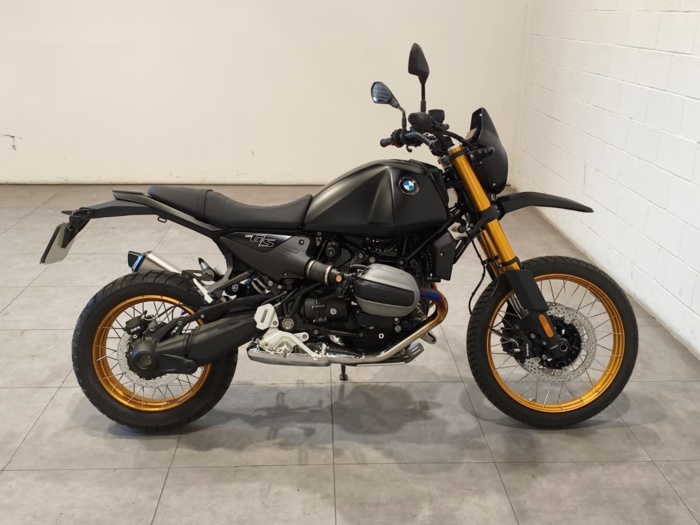 BMW Motorrad R 12 G/S en la provincia de Barcelona BMW Motorrad R 12 G/S en la provincia de Barcelona