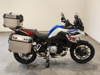 BMW Motorrad F 750 GSthumbs5 BMW Motorrad F 750 GSthumbs5