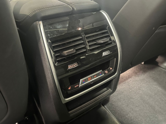 BMW xDrive40d 259 kW (352 CV) X7 en Barcelona BMW xDrive40d 259 kW (352 CV) X7 en Barcelona