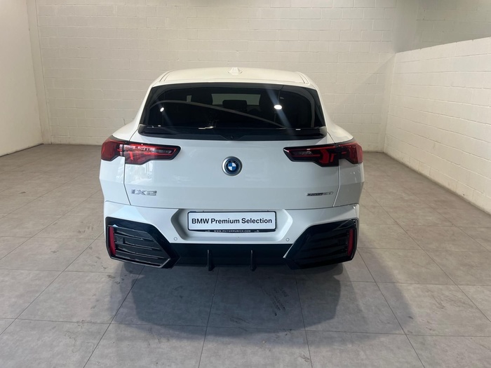 BMW eDrive20 150 kW (204 CV) iX2 en Barcelona BMW eDrive20 150 kW (204 CV) iX2 en Barcelona