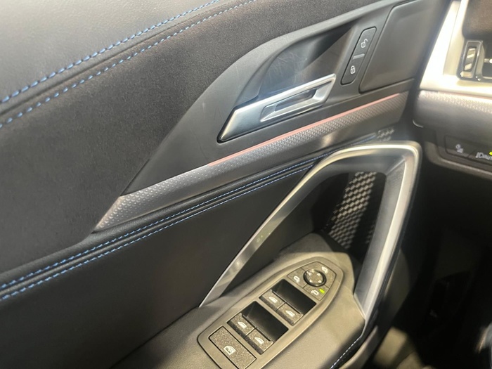 BMW eDrive20 150 kW (204 CV) iX2 en Barcelona BMW eDrive20 150 kW (204 CV) iX2 en Barcelona