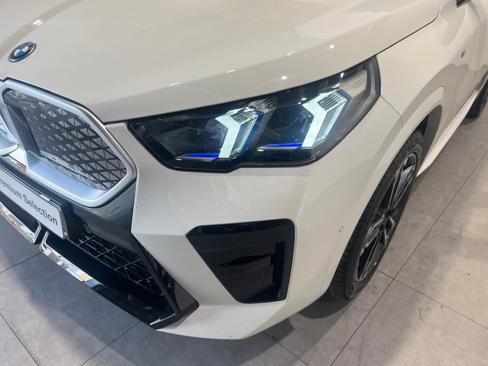 BMW eDrive20 150 kW (204 CV) iX2 en Barcelona BMW eDrive20 150 kW (204 CV) iX2 en Barcelona