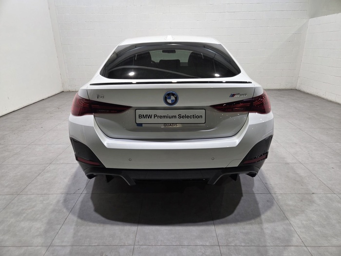 BMW M50 400 kW (544 CV) i4 en Barcelona BMW M50 400 kW (544 CV) i4 en Barcelona