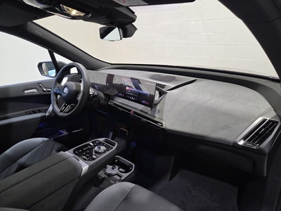 BMW iX xDrive60 400 kW (544 CV) 88667468 en Barcelona BMW iX xDrive60 400 kW (544 CV) 88667468 en Barcelona