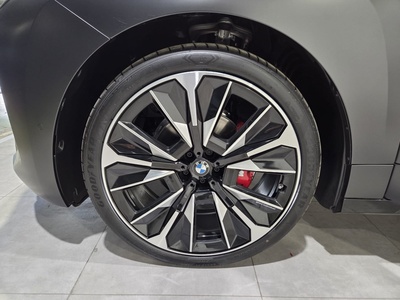 BMW iX xDrive60 400 kW (544 CV) 88667468 en Barcelona BMW iX xDrive60 400 kW (544 CV) 88667468 en Barcelona