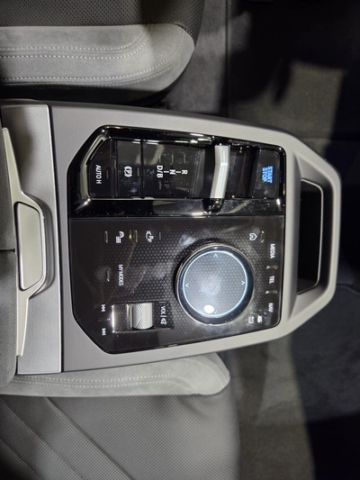 BMW iX xDrive60 400 kW (544 CV) 88667468 en Barcelona BMW iX xDrive60 400 kW (544 CV) 88667468 en Barcelona