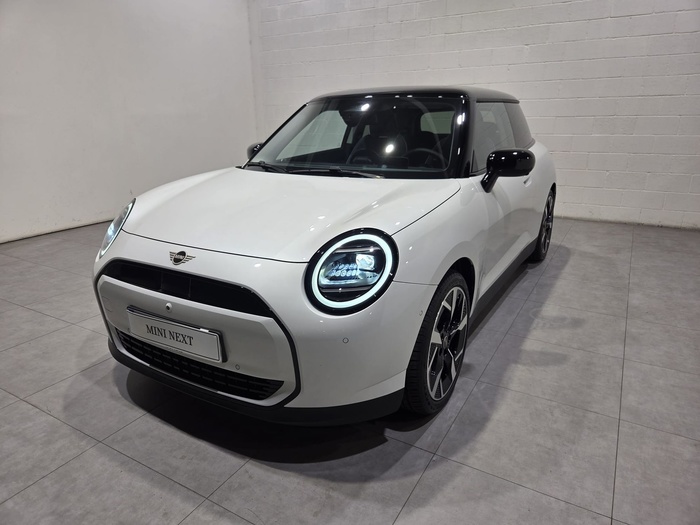 MINI Cooper E 135 kW (184 CV) MINI 3 Puertas en Barcelona MINI Cooper E 135 kW (184 CV) MINI 3 Puertas en Barcelona