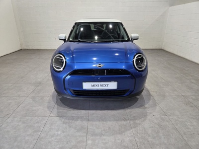 MINI MINI 3 Puertas Cooper E 135 kW (184 CV) 88758104 en Barcelona MINI MINI 3 Puertas Cooper E 135 kW (184 CV) 88758104 en Barcelona