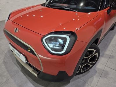 MINI MINI Aceman SE 160 kW (218 CV) 88758116 en Barcelona MINI MINI Aceman SE 160 kW (218 CV) 88758116 en Barcelona