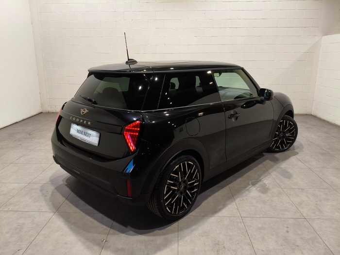 MINI Cooper C 115 kW (156 CV) MINI 3 Puertas en Barcelona MINI Cooper C 115 kW (156 CV) MINI 3 Puertas en Barcelona