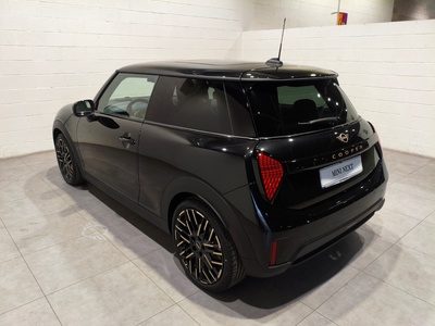 MINI MINI 3 Puertas Cooper C 115 kW (156 CV) 89211860 en Barcelona MINI MINI 3 Puertas Cooper C 115 kW (156 CV) 89211860 en Barcelona