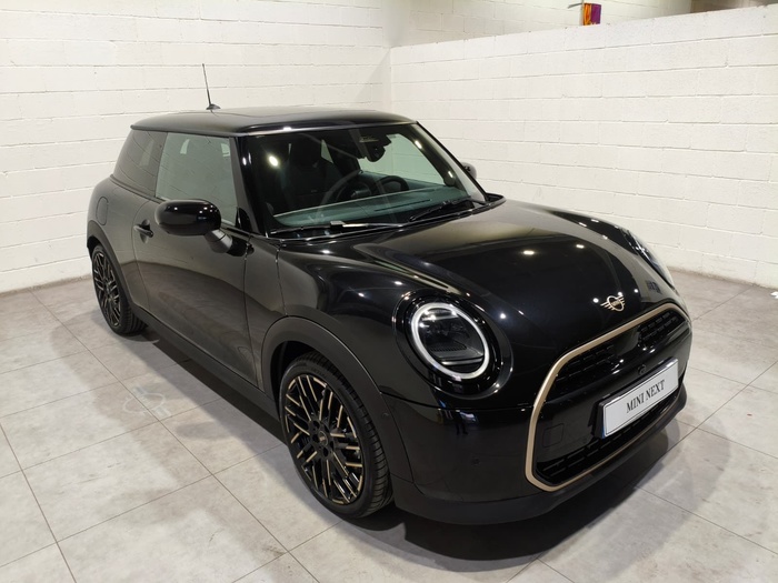 MINI Cooper C 115 kW (156 CV) MINI 3 Puertas en Barcelona MINI Cooper C 115 kW (156 CV) MINI 3 Puertas en Barcelona