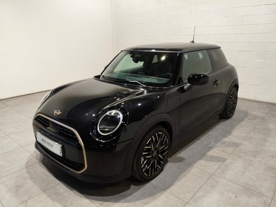 MINI MINI 3 Puertas Cooper C 115 kW (156 CV) 89211860 en Barcelona MINI MINI 3 Puertas Cooper C 115 kW (156 CV) 89211860 en Barcelona