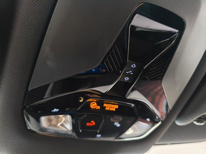 MINI Cooper S 150 kW (204 CV) MINI 5 Puertas en Barcelona MINI Cooper S 150 kW (204 CV) MINI 5 Puertas en Barcelona