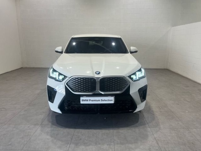 BMW eDrive20 150 kW (204 CV) iX2 en Barcelona BMW eDrive20 150 kW (204 CV) iX2 en Barcelona