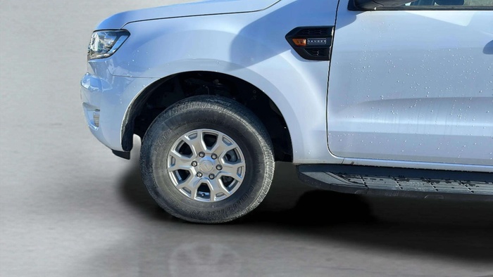 Ford Ranger Pickup 2.0 TDCI S&S DobleCabina XLT 4x4 125 kW (170 CV) Vehículo usado en Madrid Ford Ranger Pickup 2.0 TDCI S&S DobleCabina XLT 4x4 125 kW (170 CV) Vehículo usado en Madrid