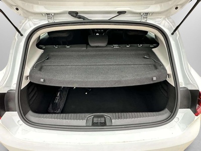 Renault Clio Intens TCe 66 kW (90 CV) 16 Renault Clio Intens TCe 66 kW (90 CV) 16