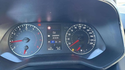 Renault Clio Intens TCe 66 kW (90 CV) 23 Renault Clio Intens TCe 66 kW (90 CV) 23