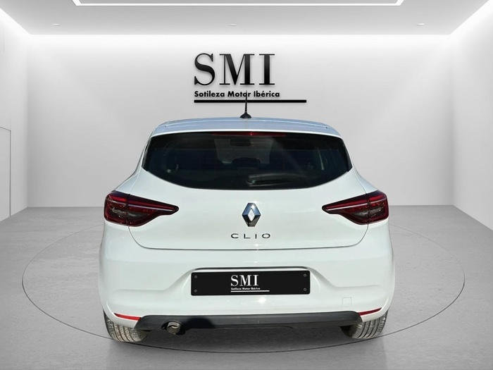 Renault Clio Intens TCe 66 kW (90 CV) Vehículo usado en Madrid Renault Clio Intens TCe 66 kW (90 CV) Vehículo usado en Madrid