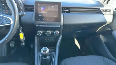 Renault Clio Intens TCe 66 kW (90 CV) 19 Renault Clio Intens TCe 66 kW (90 CV) 19