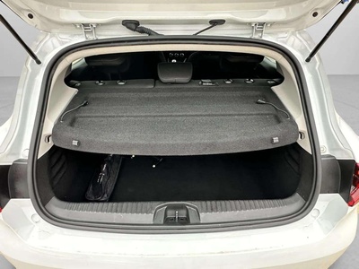 Renault Clio Intens TCe 66 kW (90 CV) 29 Renault Clio Intens TCe 66 kW (90 CV) 29