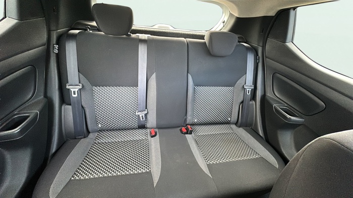 Nissan Micra IG-T 100 Acenta 74 kW (100 CV) Vehículo usado en Madrid Nissan Micra IG-T 100 Acenta 74 kW (100 CV) Vehículo usado en Madrid